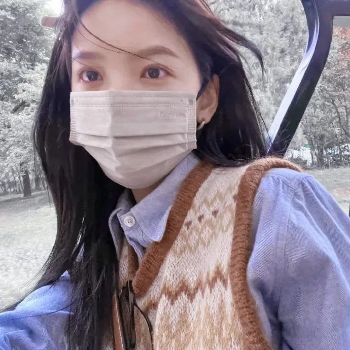 冬天的女子封面