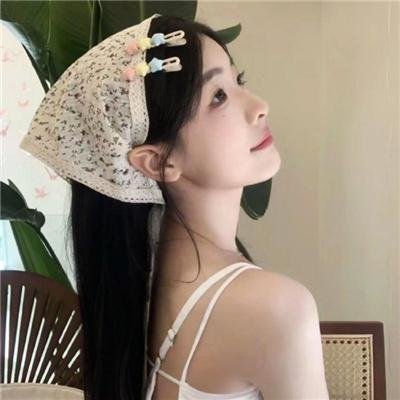 白色的女人封面